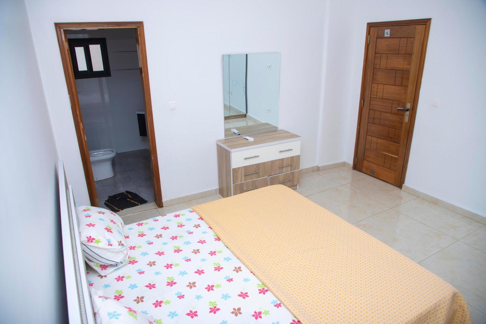 Residence Teranga Immo Luxe Residence Ndoumbe Sylla Dakar Buitenkant foto